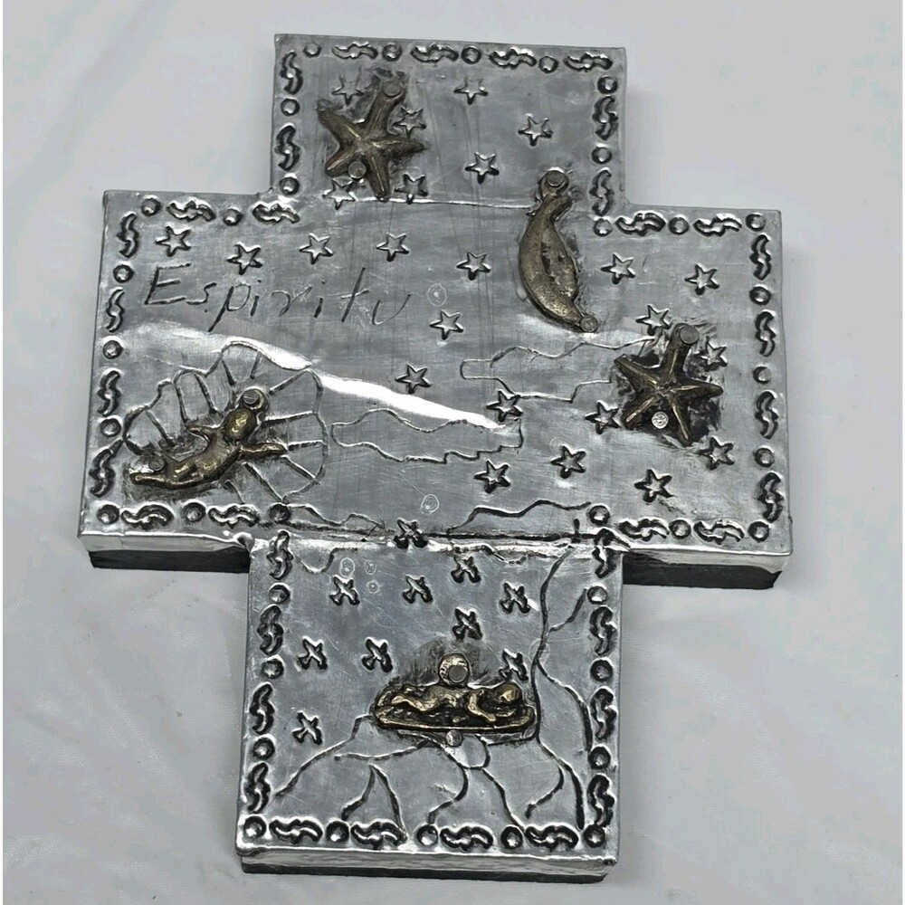 Milagros Espiritu Spirit Punched Tin Cross Wood Sacred Heart Religious Folk Art